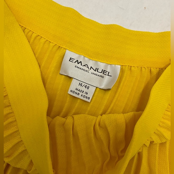 Vintage Emanuel Ungaro yellow pleated skirt - Picture 2 of 6
